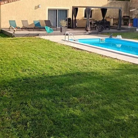 Maison 6 pièces 197 m²