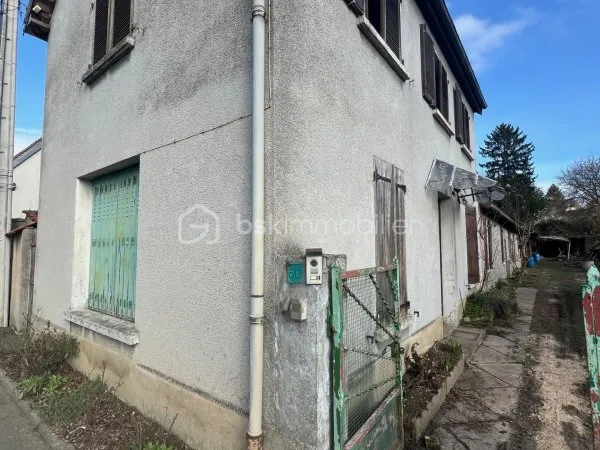 Maison 8 pièces 142 m²