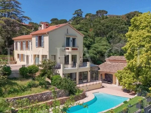 Maison 8 pièces