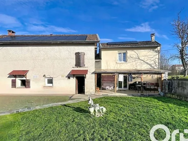 Maison 8 pièces 179 m²