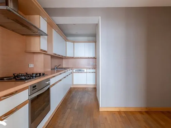 Appartement 4 pièces 126 m²