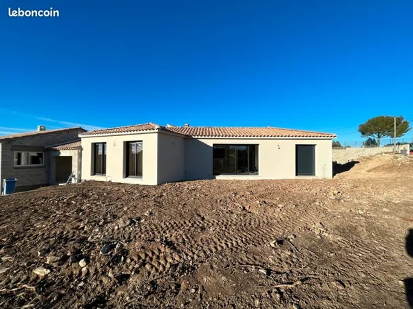 Maison neuve T4 sur 500m2 terrain