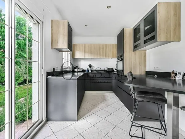 Maison 5 pièces 126 m²
