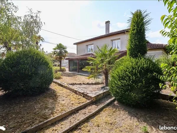 Pavillon 5 pièces 172 m²