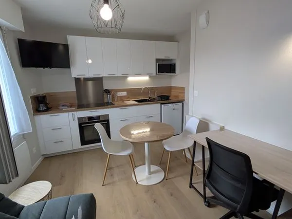 Charmant studio rénové au coeur de Nantes