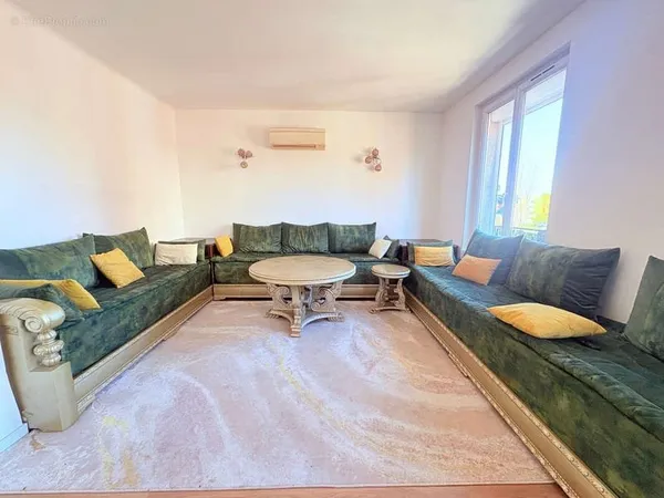 Appartement 3P 69m2 (Dernier étage)