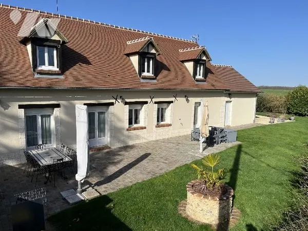 Maison 5 pièces 145 m²