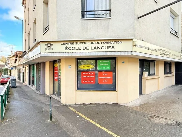 Local commercial 42 m²