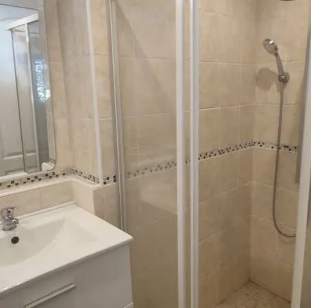 Studio 1 pièce 27 m²