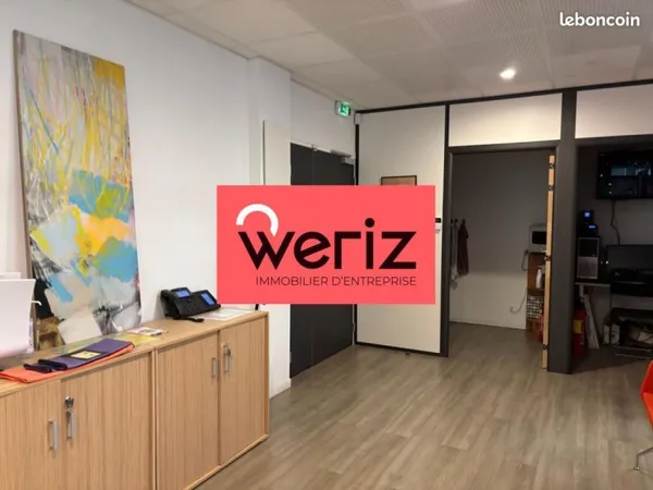 Bureaux 168 m²