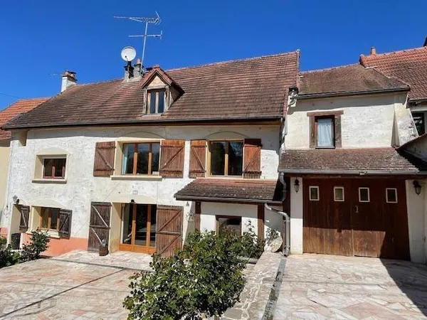 Maison 7 pièces 228 m²