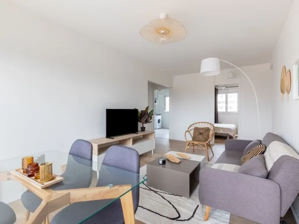 Loue chambre en colocation