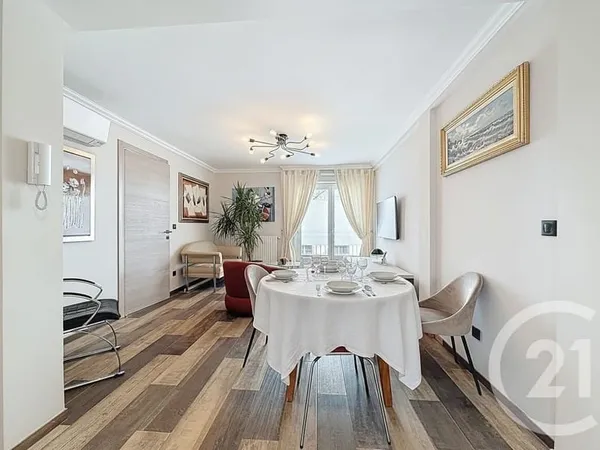 Appartement 4 pièces 67 m²