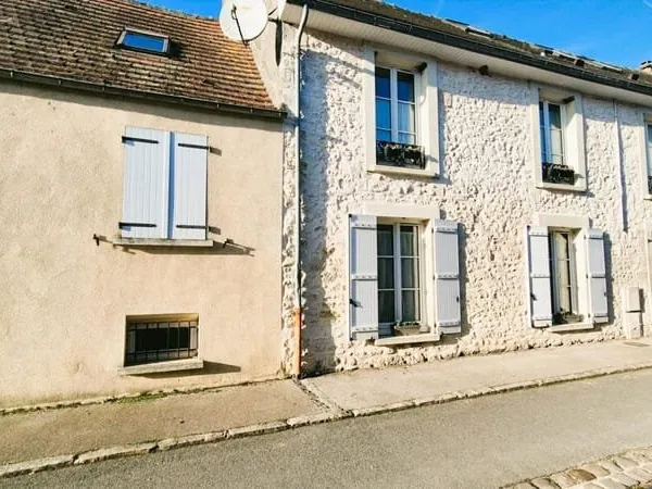 Immeuble De Rapport A VENDRE 384.2 m2