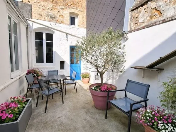 Maison 7 pièces 140 m²