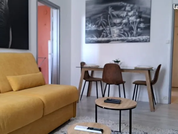 Colocation nimes - parking couvert - wifi- cuisine équipée privé