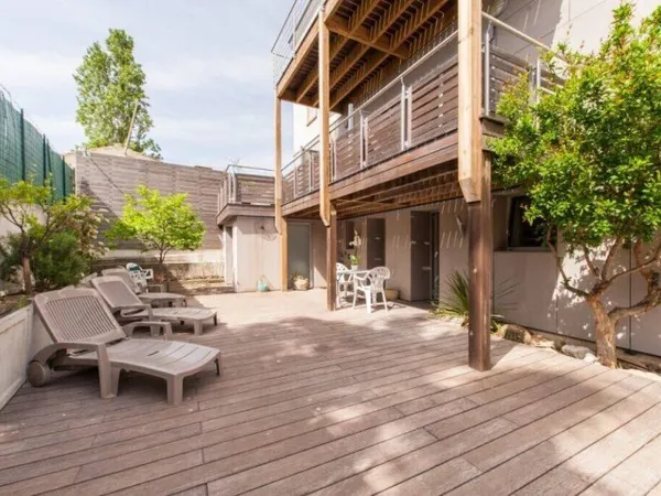 Immeuble 302 m²
