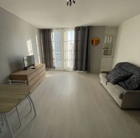 Studio 1 pièce 25 m²