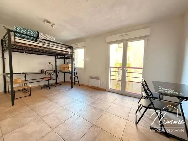 Studio 1 pièce 27 m²