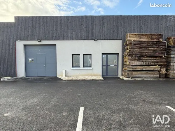 Local 68 m² CORMEILLES-EN-VEXIN