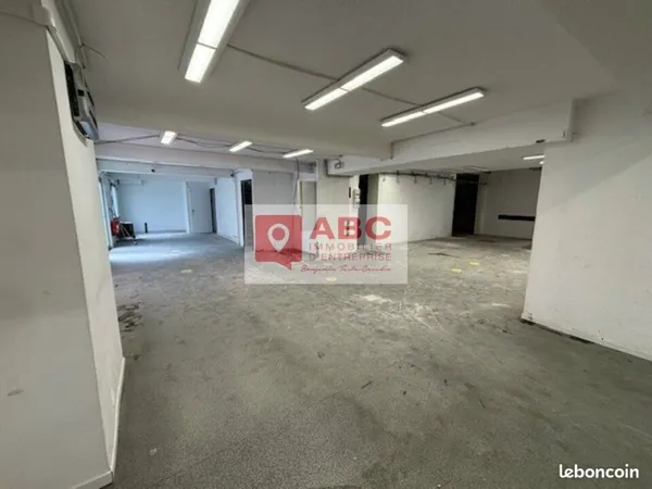 LOCAL D'ACTIVITE 395 m² MONTPELLIER