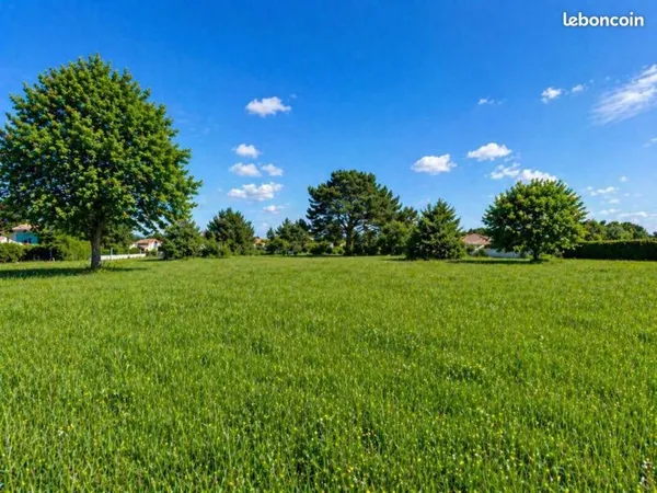 Terrain 500 m² Cozes