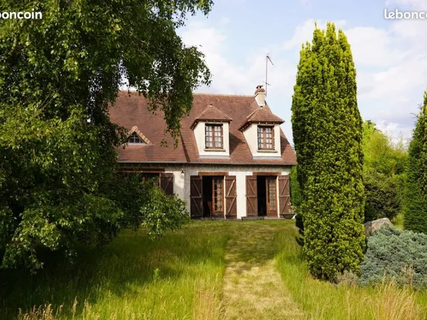 Maison 7 pièces avec grand jardin arboré et terrasse - 161 m² - Limetz-Villez (78270)