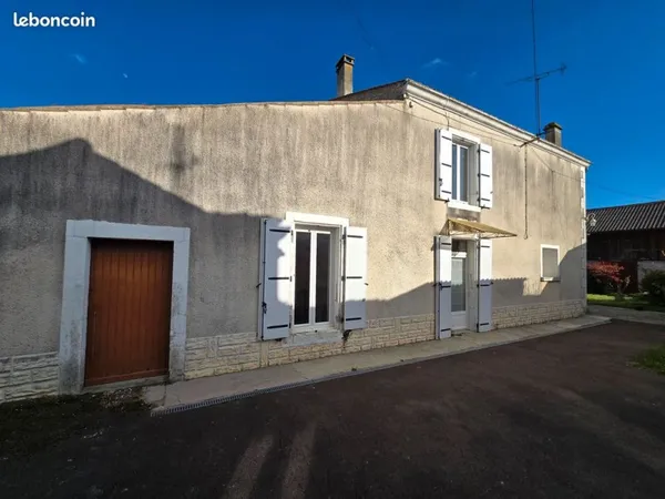 Maison à vendre, 3 ch, batiments, jardin
