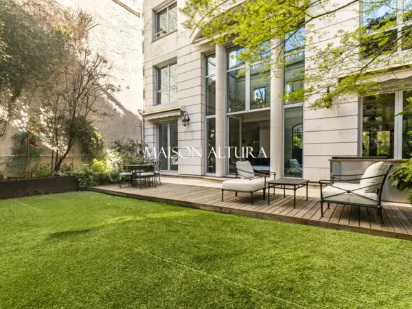DUPLEX VIDE 7 pièces