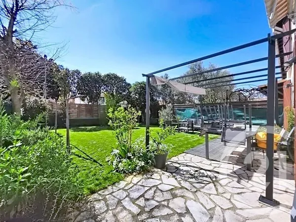 Maison 4 pièces 84 m²