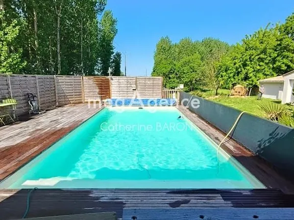 Maison 8 pièces 212 m²