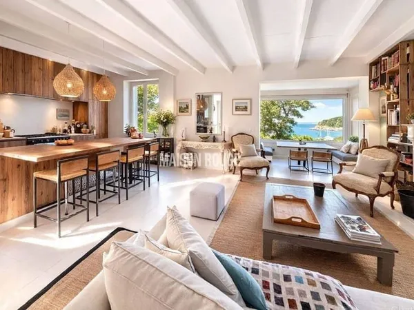Maison 5 pièces 140 m²