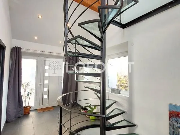 Maison 6 pièces 115 m²