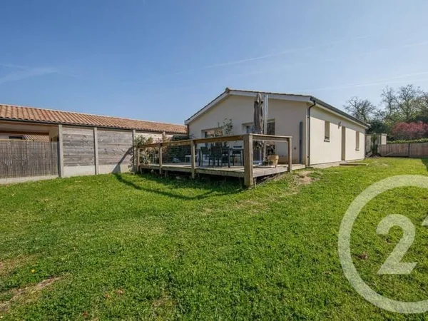 Maison de plain-pied 5 pièces 90 m²
