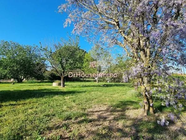 Terrain viabilisé 605m²