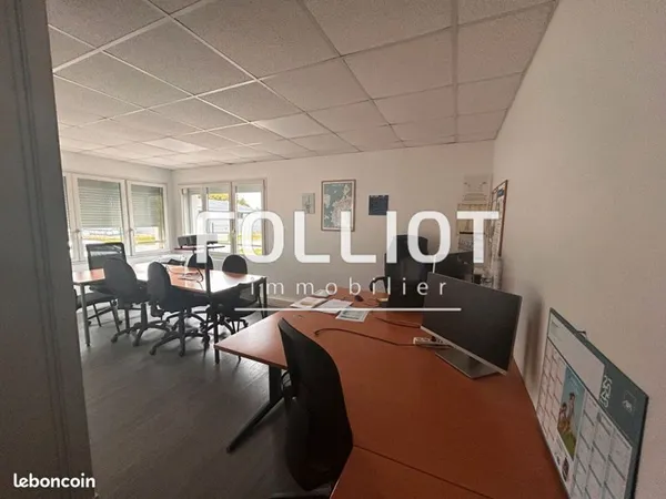 Local commercial 150 m² AVRANCHES