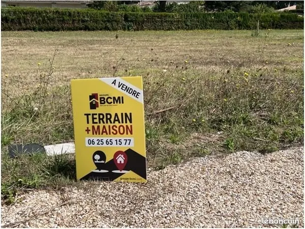 Terrain 1 019 m² Champniers