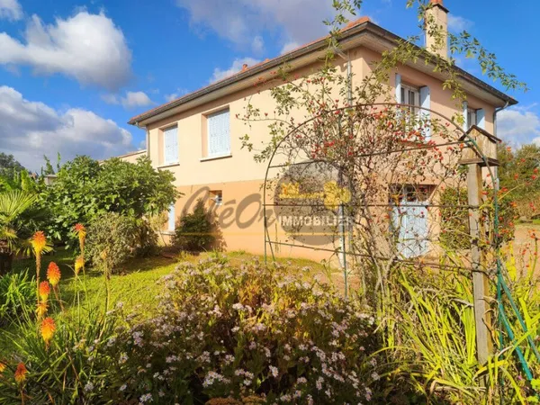 Maison 8 pièces 158 m²