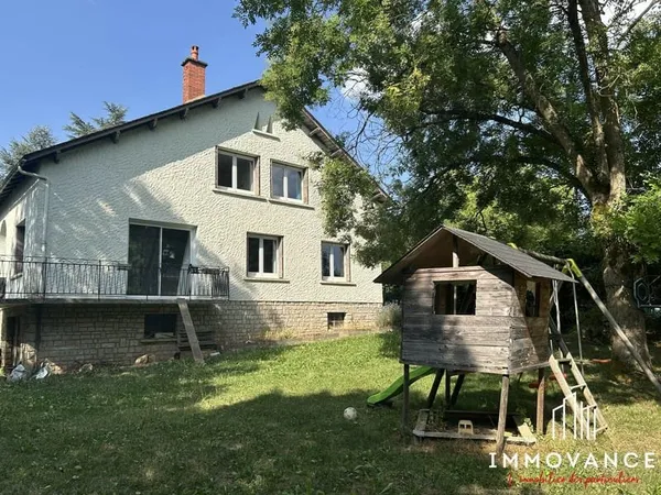 Maison familiale 195 m² - Jardin 1 422 m²