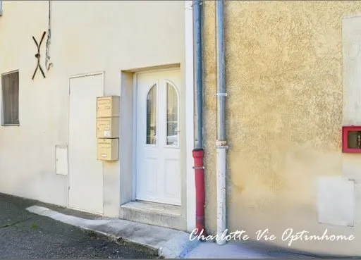 Propriété 2 pièces 220 m²