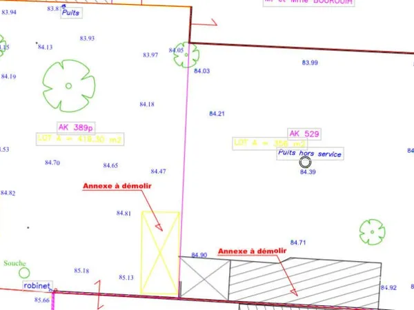 Terrain 780 m²