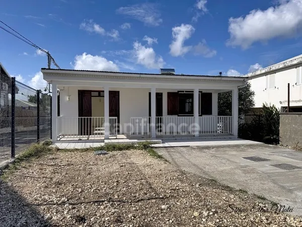 Maison à vendre 4 pièces LE GOSIER (971)