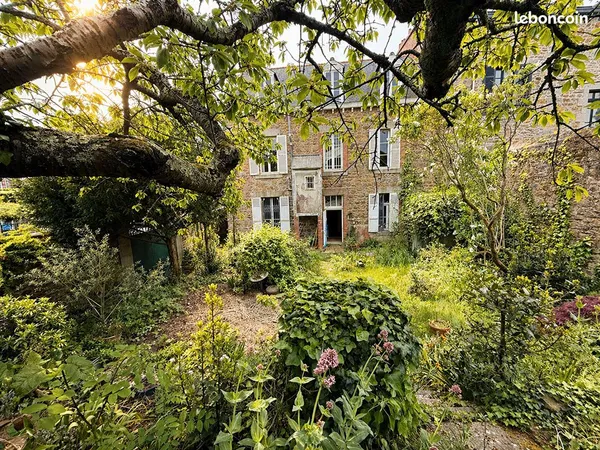 Maison de ville 10 pièces 191 m²