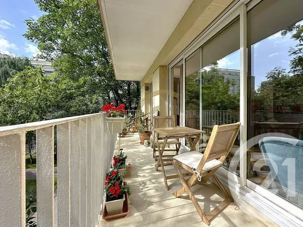 Appartement 5 pièces 102 m²
