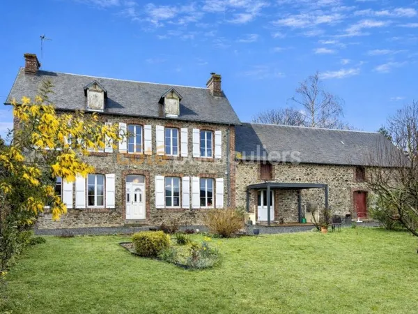 Maison familiale en pierre - 4 chambres - Coutances