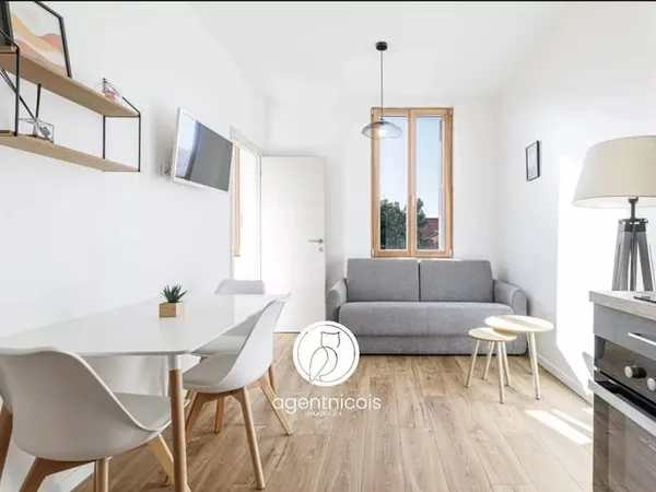 Nice // Libération - Rue Pauline : 2 pièces - Rénové - Investissement locatif