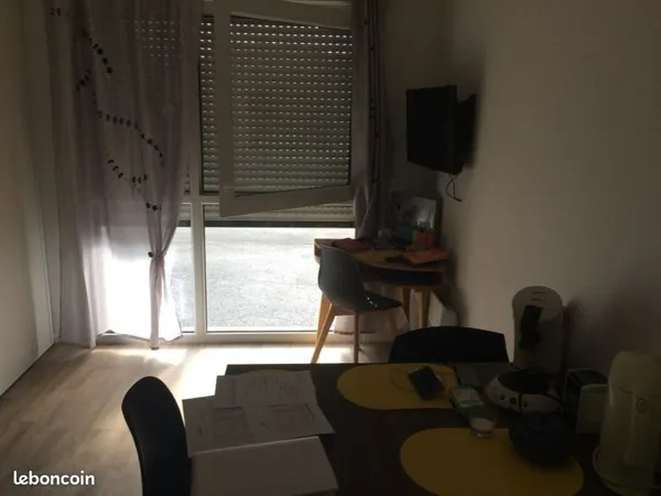 Vend appartement meublé