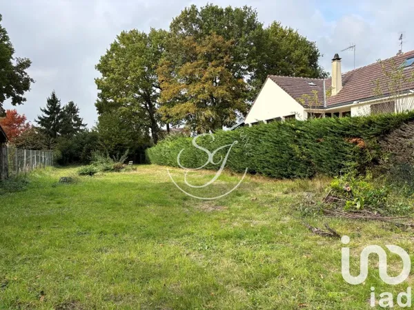 Terrain 675 m²