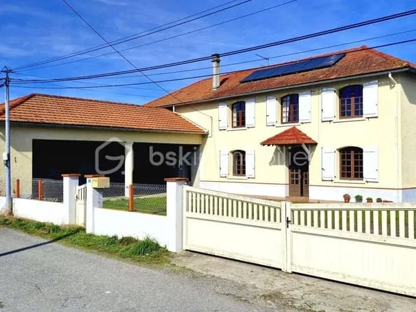 Maison 8 pièces 187 m²