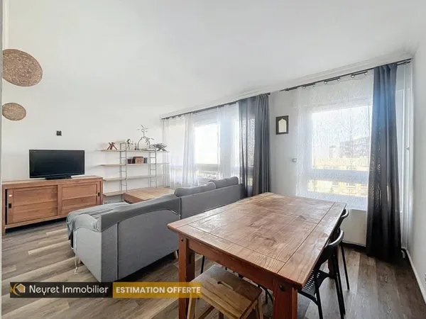 Appartement 4 pièces 84 m²